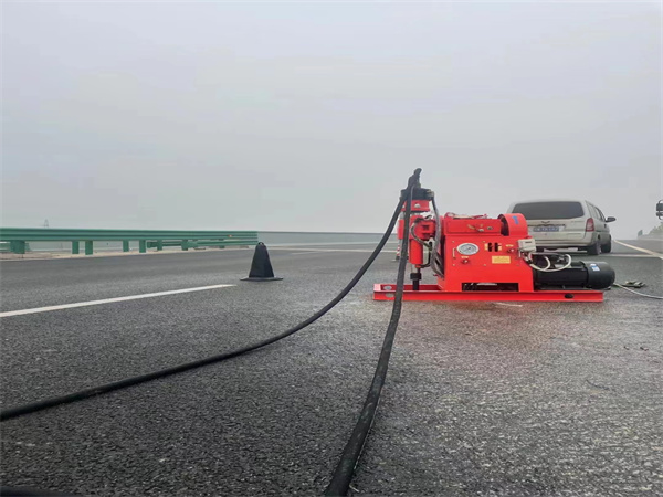 上饶马路路基路面开裂下沉注浆加固灌浆